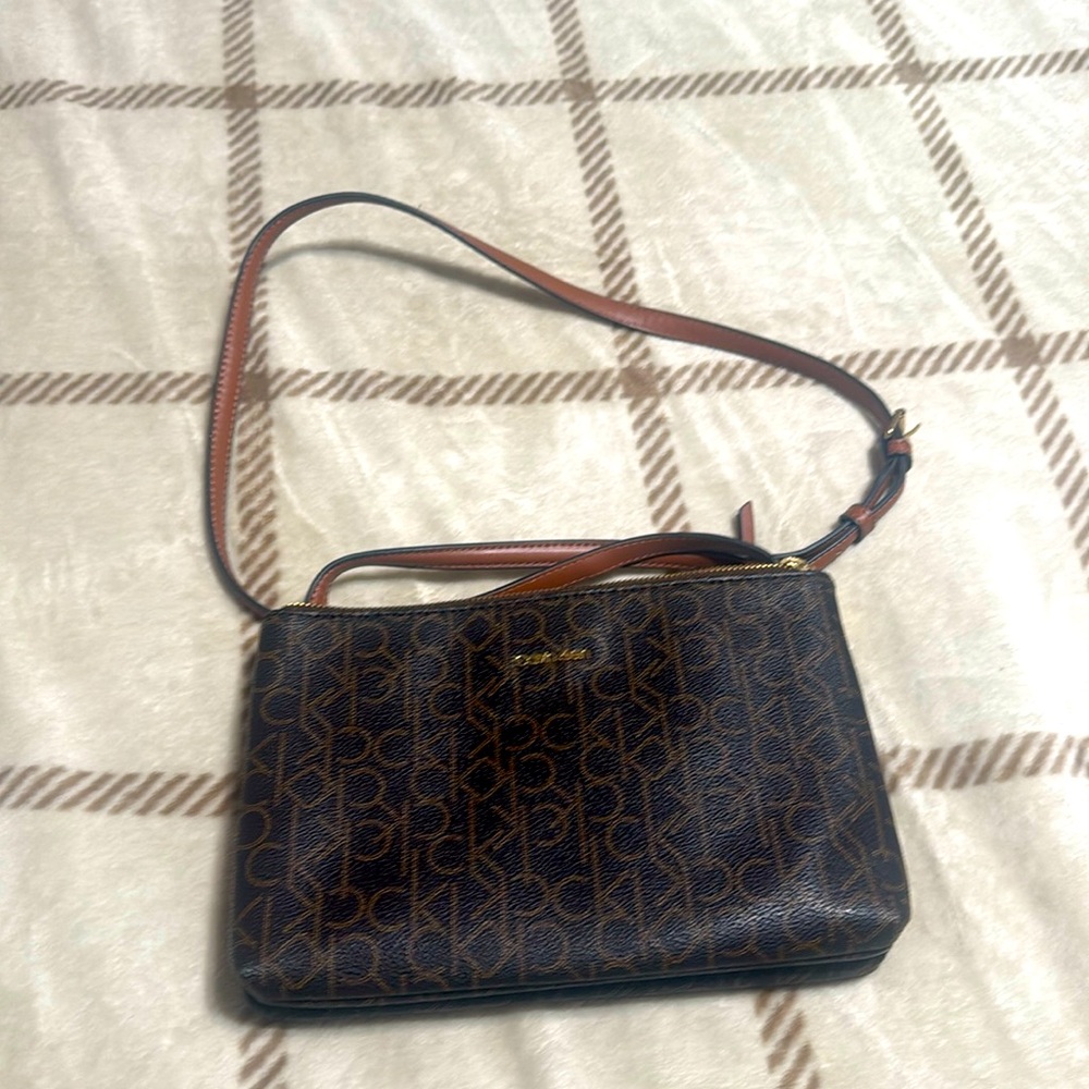 EUC Calvin Klein Leather Crossbody Brown